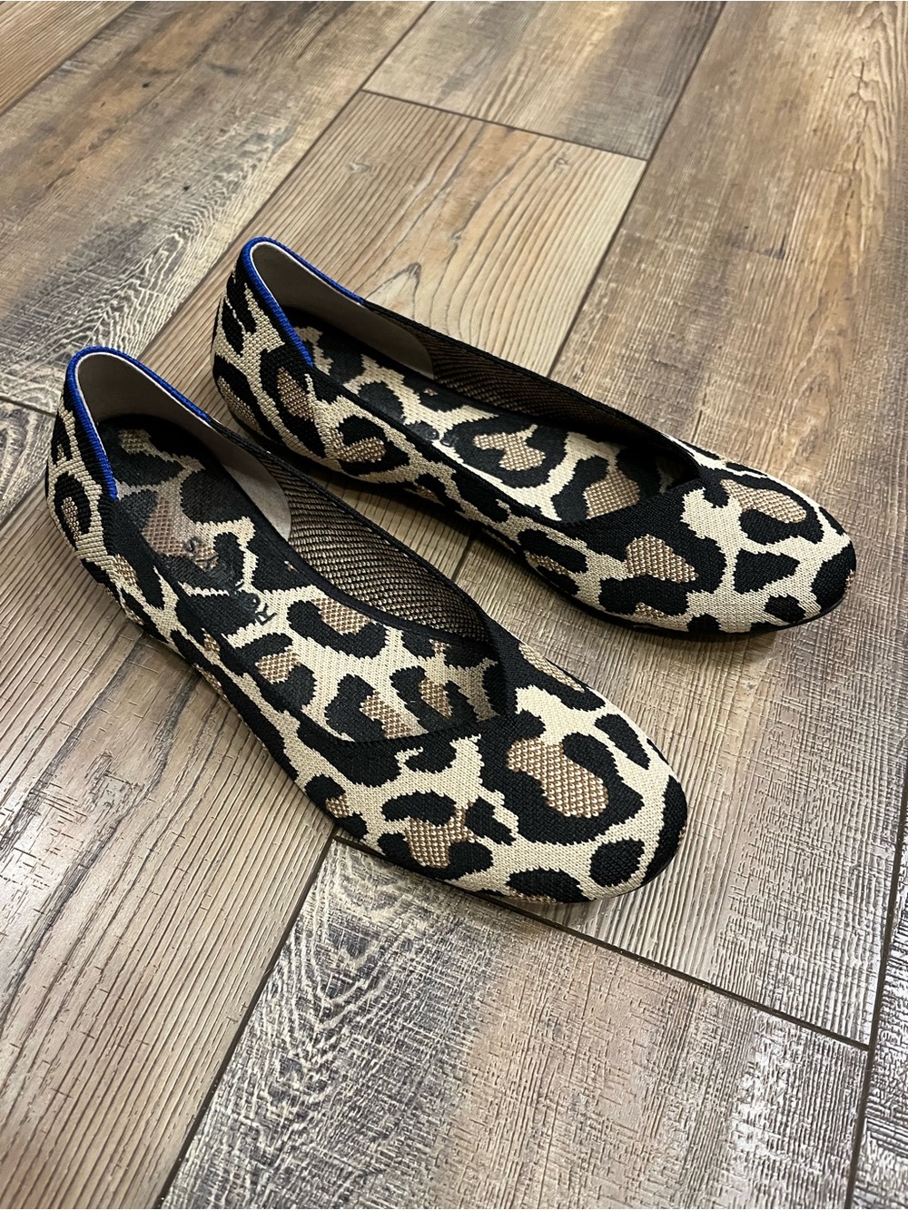Like new Rothy’s Leopard Print ballet flats Size 10